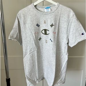 Light grey Champion Shirt